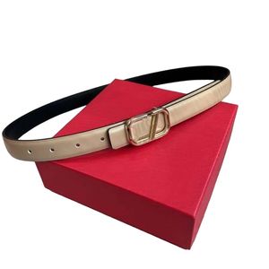 Diseñador Cinturón de cuero Cinturón cinturón de cinturones Diseñador para hombres Classics Cartas de oro Negro Material de aleación de hebilla Casticidad masculina Fashion Belt Ceinture Luxe