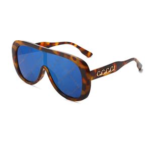 Designer Lettrage Lunettes de soleil Womens biG eye glasses Street Mens Sunglass Polarized Uv Beach Shades Full Frame Eyewear Accessoires d'été