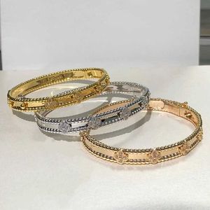 Bracelet de luxe Van Clover en or 18 carats avec cristaux étincelants et diamants, symbole ultime d'amour et de protection, un cadeau parfait pour les femmes et les filles Ya7t