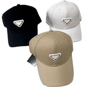 Sombrero de diseñador Hombres mujeres Gorras de bola de lujo Logotipo de metal Sombrero de moda Sombreros de lengua de pato Tendencia de la calle Sombrero con visera Tamaño Sombrero para el sol ajustable