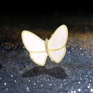 Broche de luxe de créateur broche papillon femme Meng Wanzhou même Style planche broche strass Cheongsam accessoires cocon cassé broche papillon haut de gamme