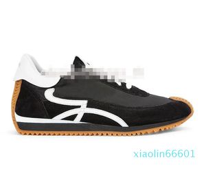 Designer Hommes chaussures causales Sneaker Running Luxury Goods High Rubber Low Top Lace Up Trainer