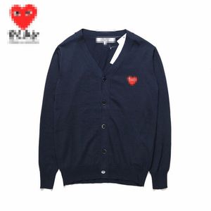 Chandails pour hommes de créateurs CDG Play Com Des Garcons Hearts Cardigan pour femmes Pull Bouton Laine Bleu Col V Taille L