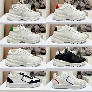 Diseñador Hombres Mujeres Zapatos Moda Casual Runner CT-10 Zapatilla de deporte con cordones bajos Arc de Signature Big C Logo Forma de punta redonda Formadores de lujo vintage