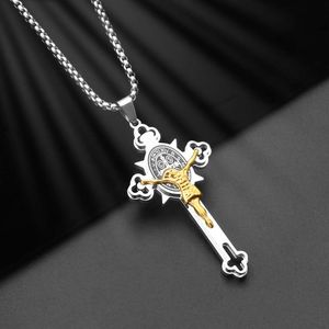 Collier de designer vendeur en acier inoxydable croix gothique collier en acier en acier