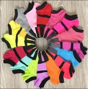 Designer Pink Black Choches Coton Adulte Coton Corquette à cheville Sports Sports Basketball Soccer adolescents Cheerleader New Syle Girls Women Sock With Tags SxJul5
