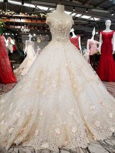 Designer Jolie Off épaule Champagne 3D Fleurs Cathédrale Train Mariage Robes De Mariée Extravagant Blumen Brautkleider Ballkleid Mit