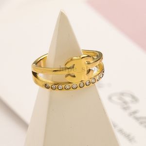 Anillo de diseñador Ring de 18k Gold Wedding Rings Women's Circle Love Ring Diamond Ring Regalo Joyas de moda de lujo Accesorios familiares Cumpleaños