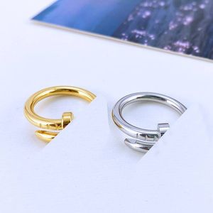 Designer Ring Love Rings Band Womens Band Ring Jewelry Titanium Steel Single Nail European and American Fashion Street Casual Casual Gold Silver Rose SIZE en option 5-10