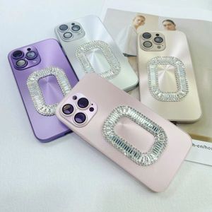 Designer Silicone Light Luxury Phone Case Square Button Strass iPhone 14 13 12 Pro 11 14 Soft shell antichute téléphone cas