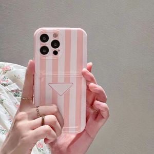 Designer Stripe Creamy Summer Dopamine Trend Phone Cases pour Apple iPhone 14 13 12 11 Pro Max Luxe Soft Silicone Full-body Mobile Cell Back Covers Fundas Coque Rose