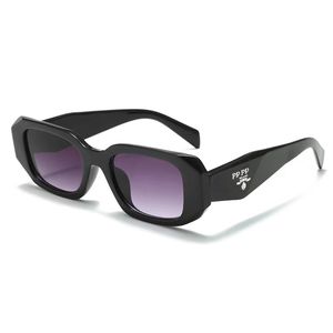 Gafas de sol de diseñador anteojos clásicos de gafas al aire libre Sun Glassessessunglasses para mujeres Mezcla Color Opcional Triangular Signature Mens Gafas de sol