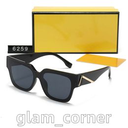 Gafas de sol de diseñador Gafas Tendencia Clásico Rectángulo UV400 Venta al por mayor Pesca Adumbral Realidad Gafas Marco de imagen digital Leer