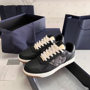 Diseñador Zapatos casuales unisex Zapatillas de deporte Cuero Lona Patchwork Clásico 27 La mejor calidad Perfecta con caja y bolsa para el polvo
