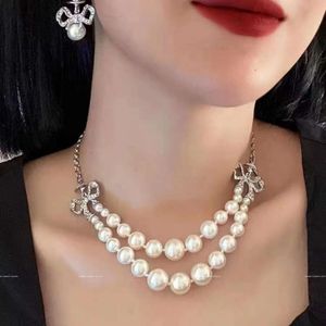 Diseñador Viviene Westwoods Empress Dowager Full Diamond Bow Doble Collar Pearl Collar de diseño para mujeres Joyas sensoriales Ligera de collar de diamantes de lujo de lujo