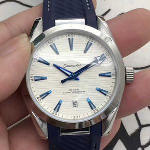 Designer Watch Reloj montre AAA montre mécanique automatique oujia haima trois aiguille gel blanc entièrement automatique.