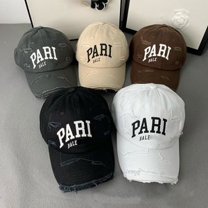 Diseñador de gorras de bola para mujer Verano Casual Retro Carta Sombreros Clásicos Gorras de béisbol Moda Agujero Casquette Sombrero versátil