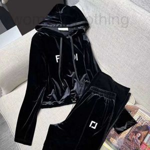 Diseñador Pantalones de dos piezas para mujer Trajes casuales Diseñadores Chaquetas Abrigos de terciopelo para mujeres Chaqueta de manga larga Cool Girls Streetwear Ropa para mujer Conjunto E67Y