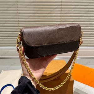 Designer Women Wallet On Chain Ivy Bag Sac à bandoulière Mini sacs à main Pochette Accessoires Crossbody Wallet Cross Body Purses Card Holder Messenger Baguette Bags