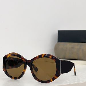 Diseñador para mujer radiación personalidad retro gafas tablero alto grado alto valor de apariencia moda marco redondo gafas de sol luz espejo decorativo CH5486