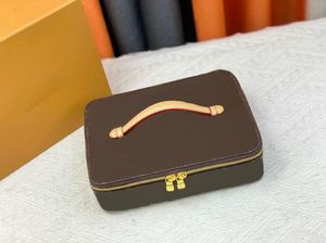 Diseñadores Caja de almacenamiento de flores marrones Joyas de viaje de cuero Nuevo conjunto Caja de almacenamiento de viaje Equipaje Cajas de maletero de moda Maletas Bolsas Bolsa de cosméticos bolso