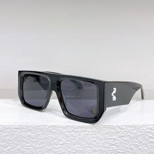 Diseñadores Gafas de sol casuales Piernas de gran tamaño Fuerte efecto tridimensional Color a rayas Neutral I013 Gafas de sol de lujo resistentes a los rayos UV UV400
