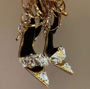 Designers habille des sandales à la cheville embellies à talons à talons talon