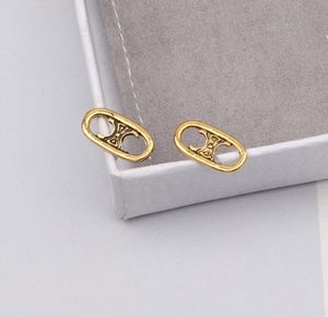 Designers lettres Stud Clip Eardrop rond géométrique célèbre femmes cristal strass métal boucle d'oreille bijoux de fête de mariage