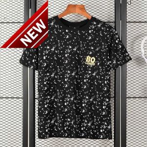 Diseñadores Camiseta de verano Luxury Classic Gold Stamping Letter Boy Boy London Tshirts Short Mens Women Casual con cartera de marca A5K9