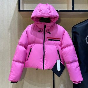 Diseñador Ropa de mujer Chaqueta de plumón Prashirt Insignia de triángulo invertido de alta calidad 225 g Cuello de relleno 90 Puffer con cordón blanco Chaquetas para mujer cortas y engrosadas