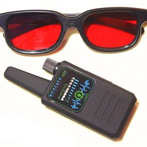 Détecteur M0003 La lumière rouge clignote toutes les signaux RF détectés de détecteur RF Bug Detecteur Caméra GSM Audio Bug Finder GPS Scan avec des lunettes