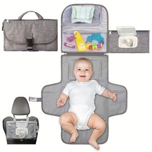 Sacs à couches matelas à langer portable pour bébé né avec lingettes intelligentes poche kit de voyage étanche 231124