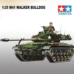 Modelo de coche fundido a presión Tamiya 35055 Modelo 1 35 Kits de construcción de modelos de tanque M41 WALKER BULLDOG Conjunto de tanque DIY para adultos Hobby kit 231201