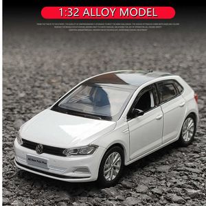 Diecast Model Cars 1 32 Volkswagens POLO Alloy Car Model Diecasts Toy Vehicles Metal Toy Car Model Simulación Miniatura Scale Childrens Toys GiftJ230228