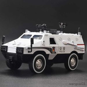 Diecast Model Cars alliage modèle de voiture blindée Diecasts modèle de camion militaire en métal anti-déflagrant modèle de voiture son et lumière enfants jouets cadeau R230807