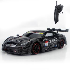 Modelo de coche RC fundido a presión para GTR 2,4G Drift Racing 4WD campeonato todoterreno Radio Control remoto vehículo electrónico Hobby juguetes niños 230616