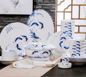 Ensembles de vaisselle ensemble de bols en porcelaine bleu et blanc boîte-cadeau créative Promotion des ventes Jingdezhen vaisselle de riz en céramique ménage