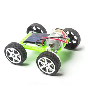 DIY Assemblé à énergie solaire Solar Toy Car Kit de robot Set Mini Science Experiment Toys for Children Educational 240408