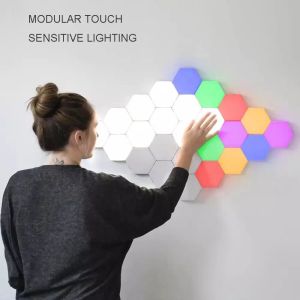 Lampe quantique LED colorée tactile, veilleuse hexagonale, assemblage magnétique, applique murale modulaire pour la décoration de la maison, 12 LL, bricolage
