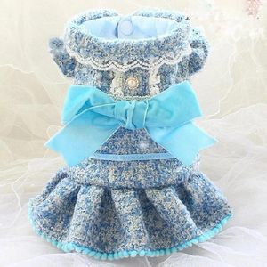 Vêtements pour chiens Vêtements d'hiver de luxe faits à la main Vêtements pour animaux de compagnie Paris Sky Blue Fil d'or épaissi Tweed Velvet Bow Holiday Party Yorkie