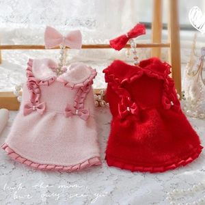 Vêtements pour chiens Vêtements d'hiver faits à la main Manteau pour animaux de compagnie Classique Mignon Conte de fée Princesse Parkas Costume Poupée Style Laine Doux Chaud Fête Vacances