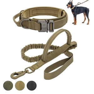 Collar de correa táctica de vestimenta de perros El collar militar ajustable conduce para perros medianos grandes perros alemán entrenamiento de pastor de la caza 230814