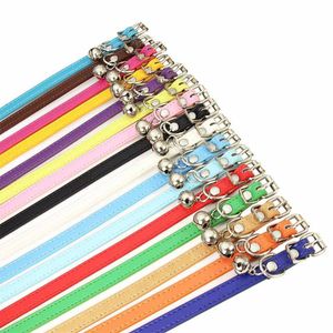 Collares para perros Correas 30 cm Collar de gato ajustable Campana Joyería Collar Correa Correa de cuero Pu Cachorro Accesorios pequeños Suministros para mascotas PugDog