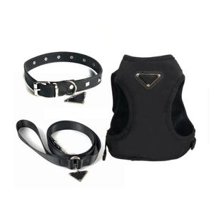 Colliers de chien Laisses Harnais Step-In Designer Chien et laisses Set Marque Collier en cuir pour animaux de compagnie Laisse avec sac à main Bandana doux Cravate Fo Otap4