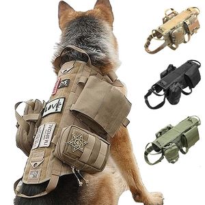 Collares para perros Correas Arnés táctico para perros con bolsas Chaleco K9 Mango sin tirar Cómodo servicio de entrenamiento al aire libre ajustable Arnés de camuflaje 230829