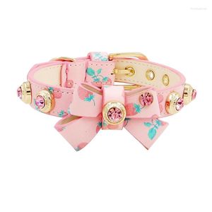 Collares para perros Collar pequeño personalizado Cat Bowtie Luxury Czech Rhinestone Pet Big Diamond Genuiner Embalaje de regalo de cuero