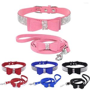 Colliers pour chiens collier de chat pour animaux de compagnie laisse boucle strass Bling cristal arc réglable cuir suédé souple de haute qualité