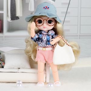 Poupées 16cm 112 BJD Doll High Quality 13 mobile articulées avec des vêtements Long Wig Dress Up Play House Plastic DIY Toys for Girls Gift 230427