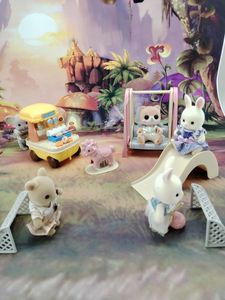 Muñecas Casa de muñecas Juguetes en miniatura Bosque Familia Deporte al aire libre Accesorio de simulación Piscina Barco Carro de helado Columpio Niños 230928