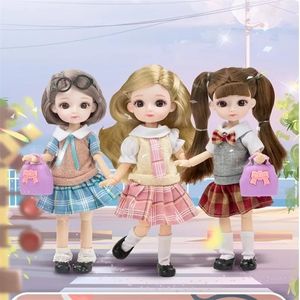 Poupées Nouveau 19CM Bjd poupée 13 articulations mobiles marron 3D grands yeux uniforme scolaire de mode et robe de mariée meilleur cadeau d'anniversaire pour les enfants 220315